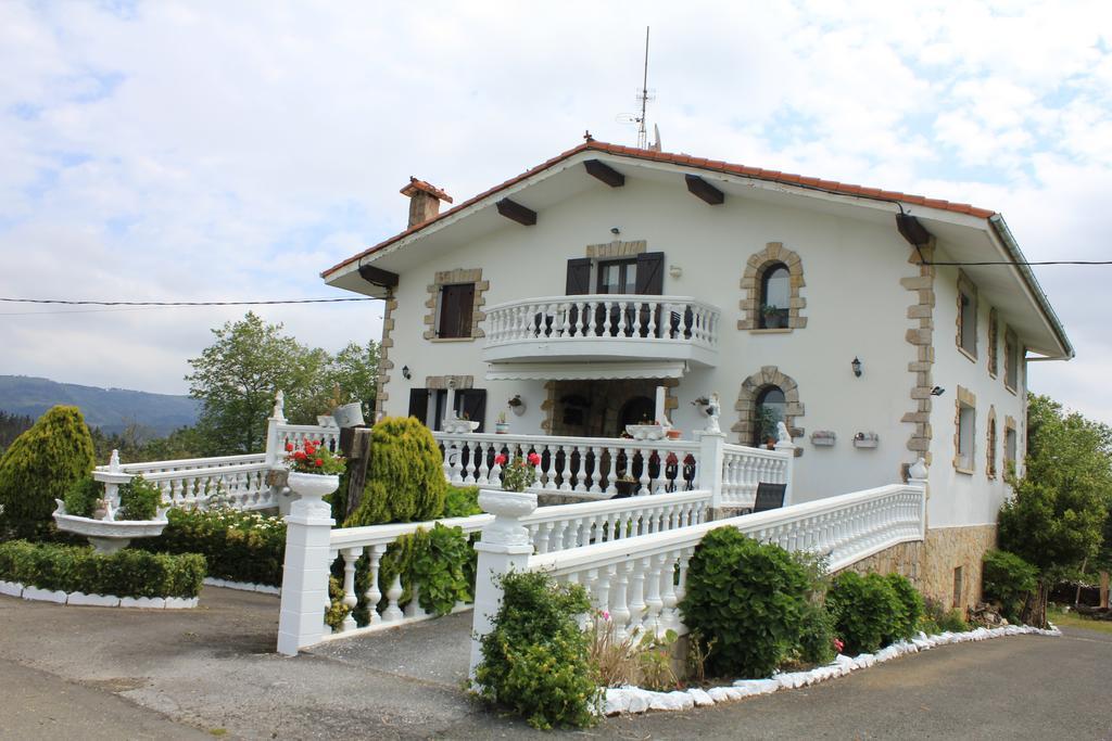Agroturismo Pagoederraga Орио Экстерьер фото